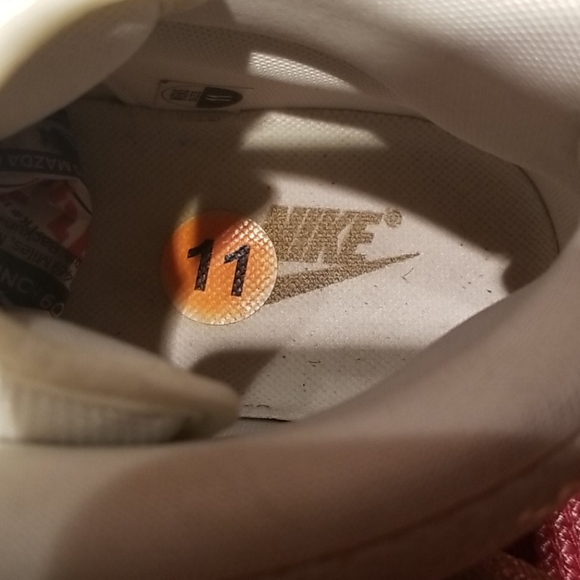 Nike Air Python. Size 11 - Picture 13 of 14